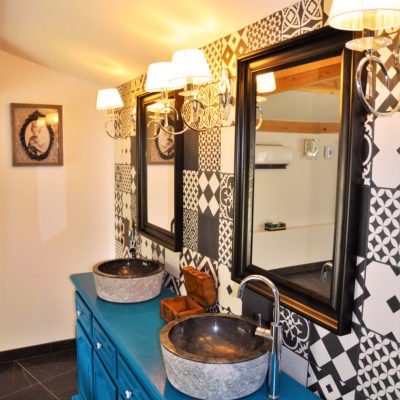 salle de bain chambre Domaine de l'héritage (Drôme provençale)